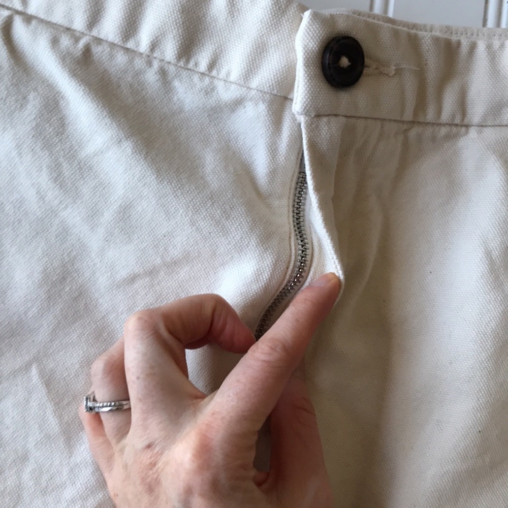 Everlane cream skirt - Picture 6 of 10